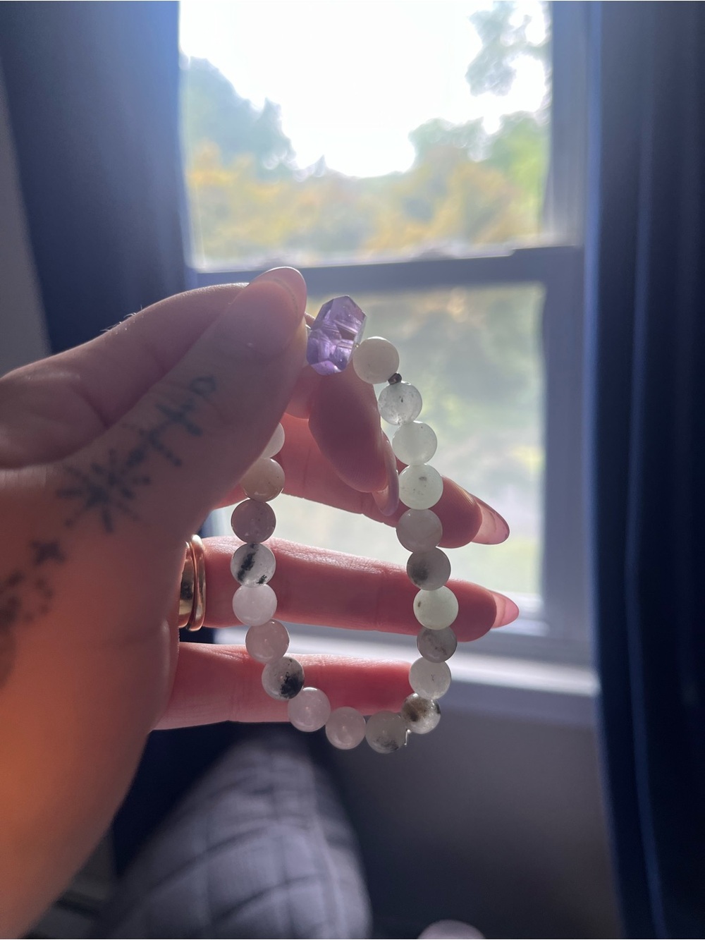 Amethyst beaded bracelet